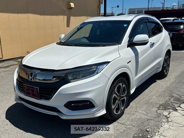 Honda VEZEL 2018-06 8277857-16