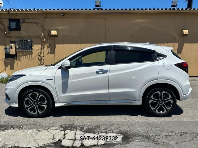 Honda VEZEL 2018-06 8277857-19