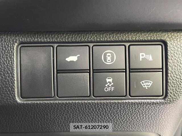 Honda VEZEL 2023-11 8278072-6