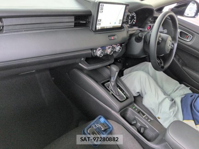 Honda VEZEL 2025-05 8278546-2