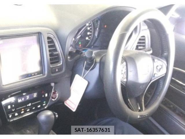 Honda VEZEL 2017-03 8278578-2