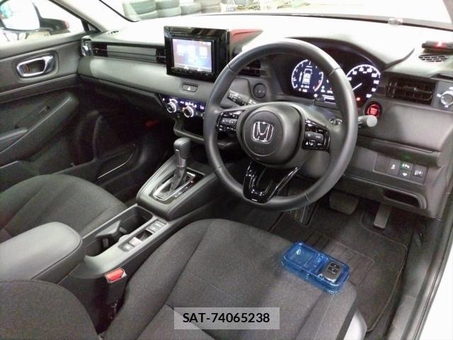 Honda VEZEL 2025-04 8278605-2