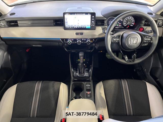 Honda VEZEL 2025-12 8279026-2