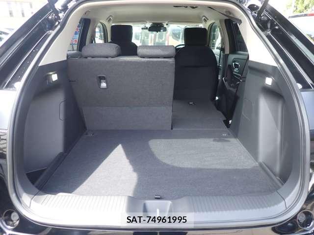 Honda VEZEL 2025-09 8279171-11