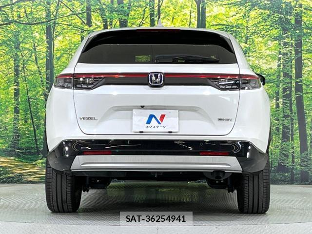Honda VEZEL 2022-01 8279275-14