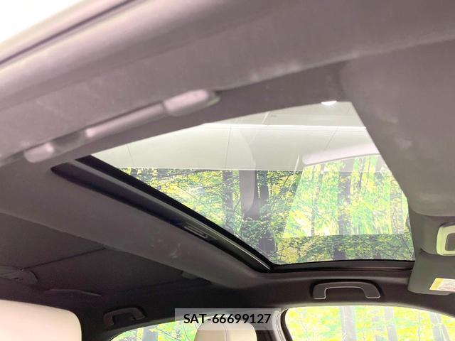 Honda VEZEL 2025-08 8279358-2