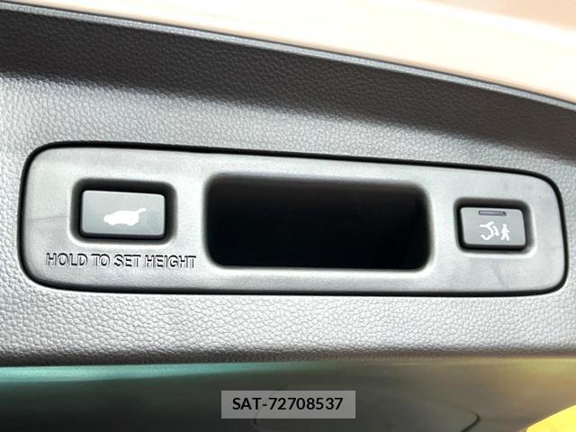 Honda VEZEL 2024-02 8280205-6
