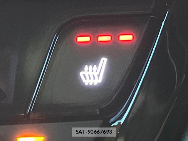 Honda VEZEL 2025-08 8280226-5
