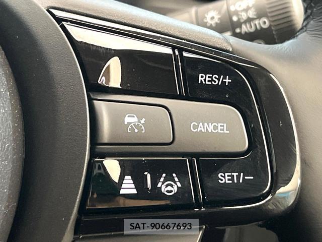 Honda VEZEL 2025-08 8280226-6