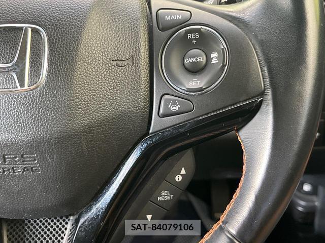 Honda VEZEL 2017-07 8280364-4