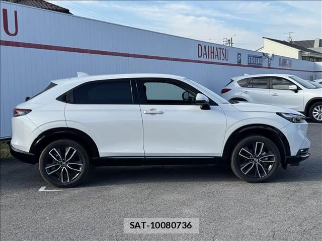 Honda VEZEL 2021-04 8280378-17
