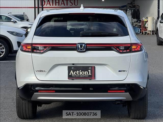 Honda VEZEL 2021-04 8280378-18