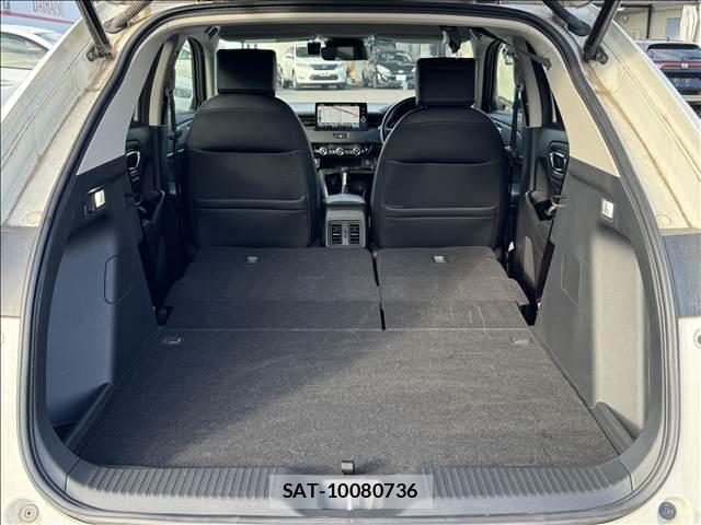 Honda VEZEL 2021-04 8280378-19