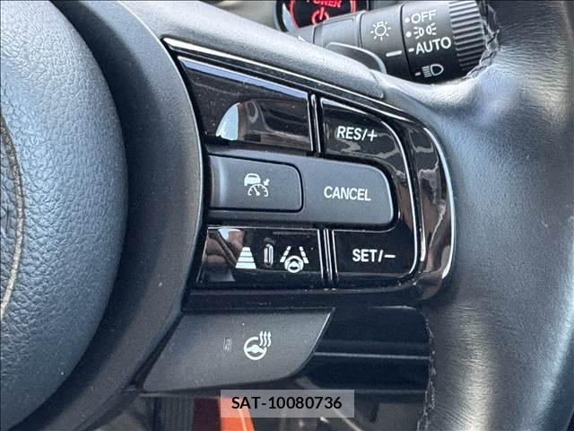 Honda VEZEL 2021-04 8280378-5