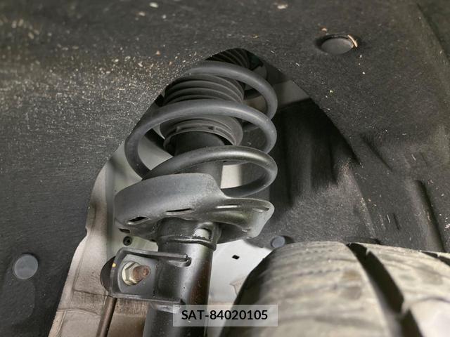 Honda VEZEL 2018-09 8280444-19