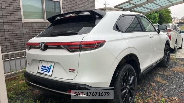 Honda VEZEL 2025-12 8280681-12