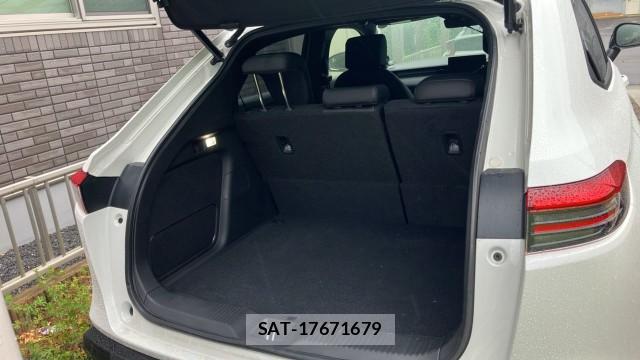 Honda VEZEL 2025-12 8280681-17