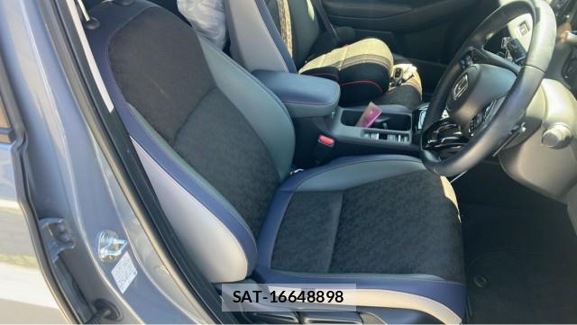 Honda VEZEL 2024-04 8280910-5