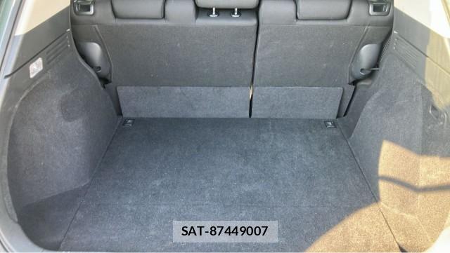 Honda VEZEL 2015-11 8281145-17