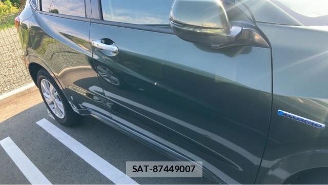 Honda VEZEL 2015-11 8281145-3