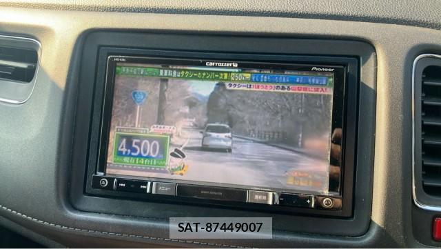 Honda VEZEL 2015-11 8281145-4