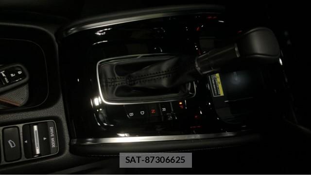 Honda VEZEL 2026-04 8281356-14