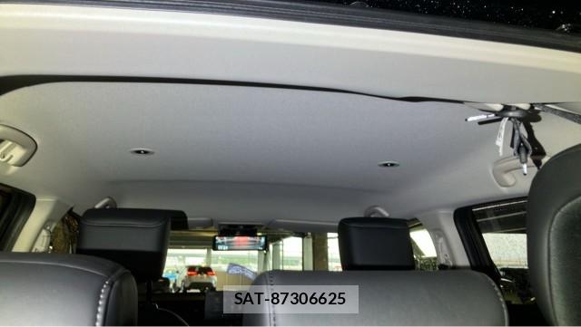 Honda VEZEL 2026-04 8281356-15