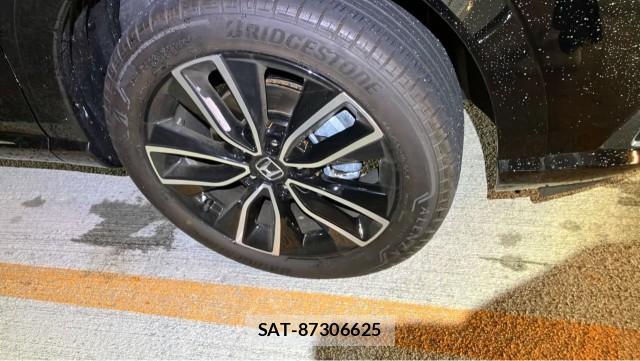 Honda VEZEL 2026-04 8281356-8