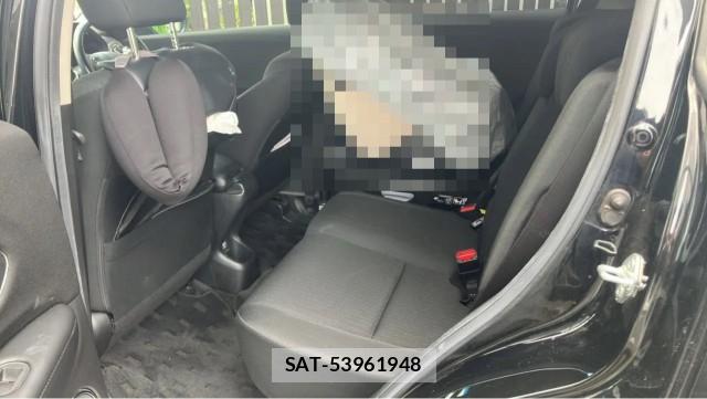 Honda VEZEL 2017-12 8281419-6