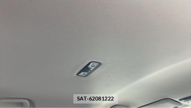 Honda VEZEL 2018-02 8281587-15