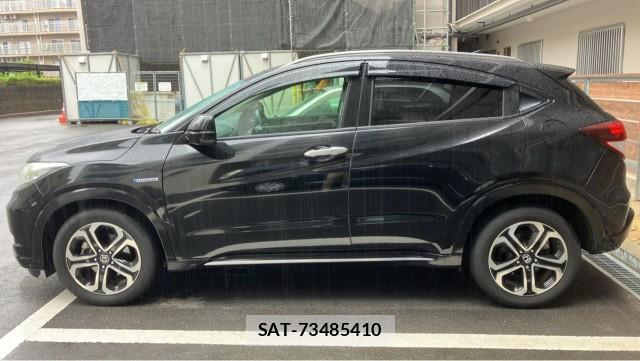 Honda VEZEL 2017-03 8281594-10