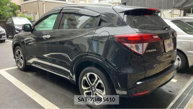 Honda VEZEL 2017-03 8281594-13