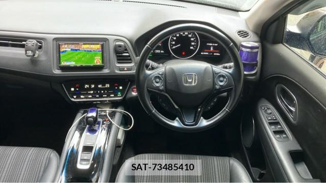 Honda VEZEL 2017-03 8281594-16