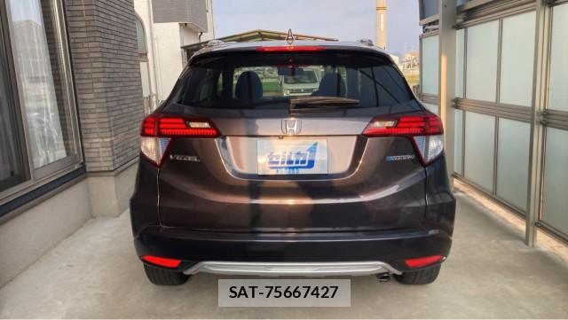 Honda VEZEL 2014-07 8281880-1