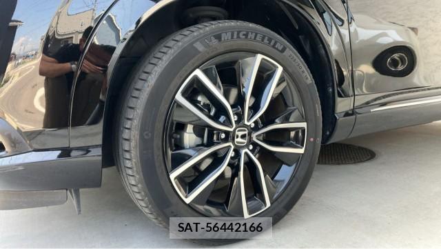 Honda VEZEL 2021-09 8281952-8
