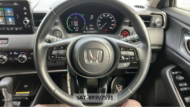 Honda VEZEL 2023-11 8282133-16