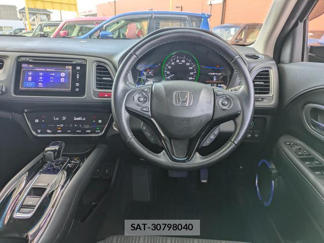 Honda VEZEL 2014-06 8282700-17