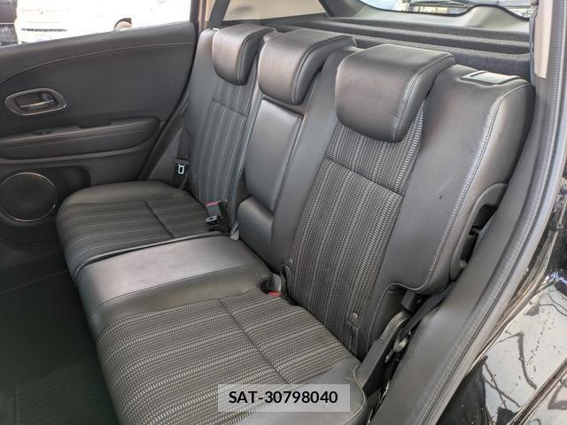 Honda VEZEL 2014-06 8282700-6