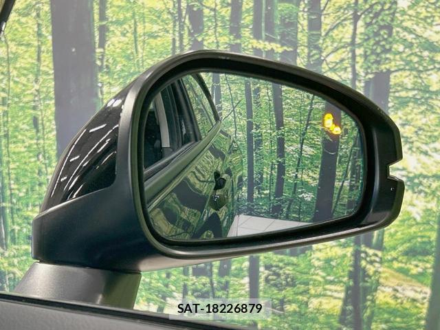 Honda VEZEL 2023-02 8282794-6