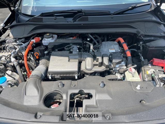 Honda VEZEL 2023-11 8282810-18