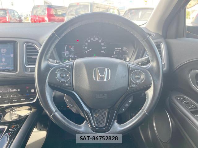 Honda VEZEL 2016-12 8282853-11
