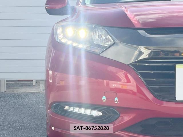 Honda VEZEL 2016-12 8282853-12
