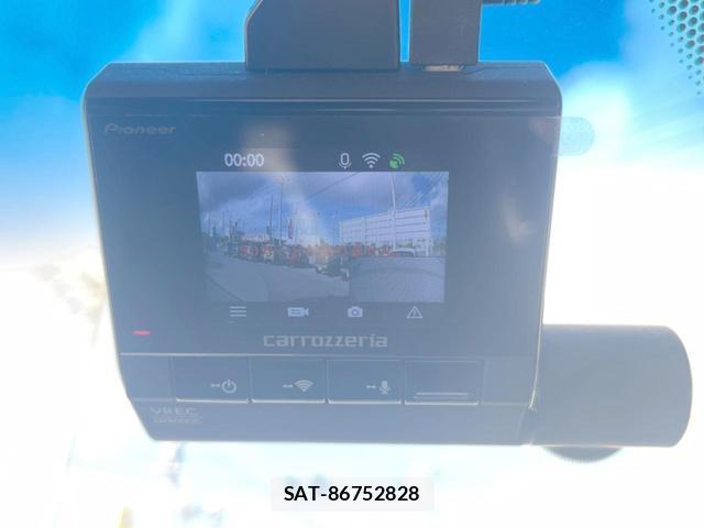 Honda VEZEL 2016-12 8282853-6