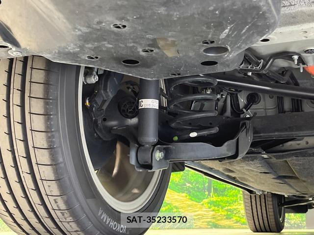 Honda VEZEL 2023-10 8283288-19