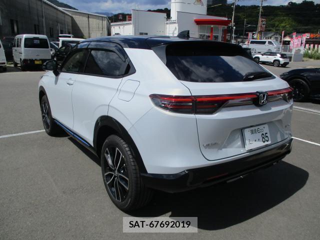 Honda VEZEL 2026-07 8283430-10