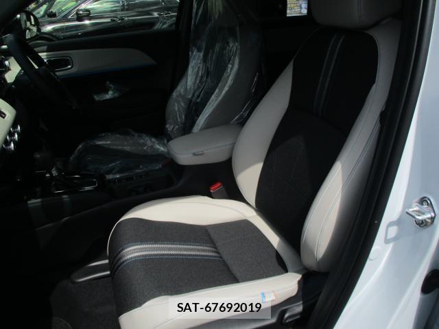 Honda VEZEL 2026-07 8283430-12