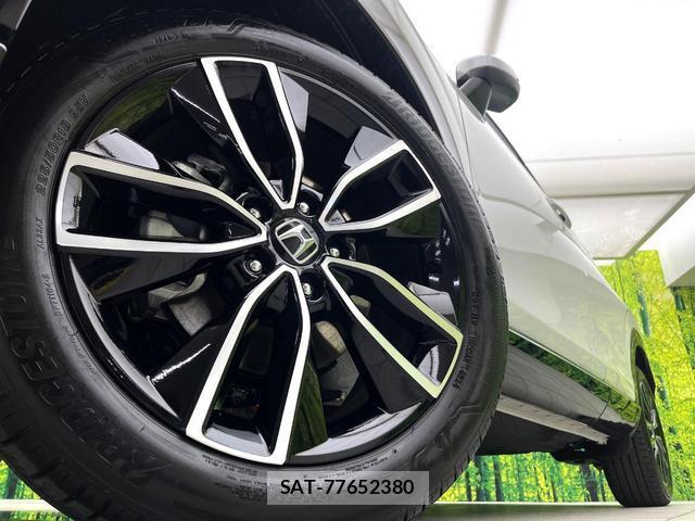 Honda VEZEL 2024-11 8284151-12