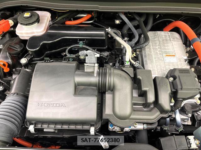 Honda VEZEL 2024-11 8284151-17