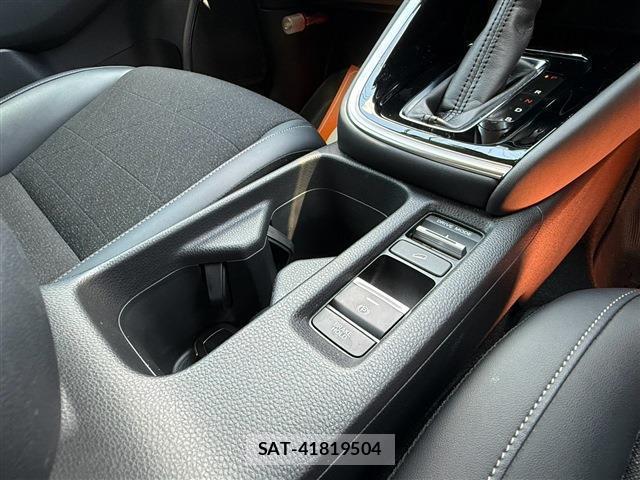 Honda VEZEL 2021-10 8284444-16