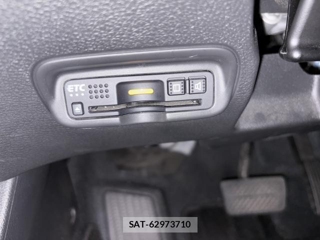 Honda VEZEL 2020-10 8284539-11